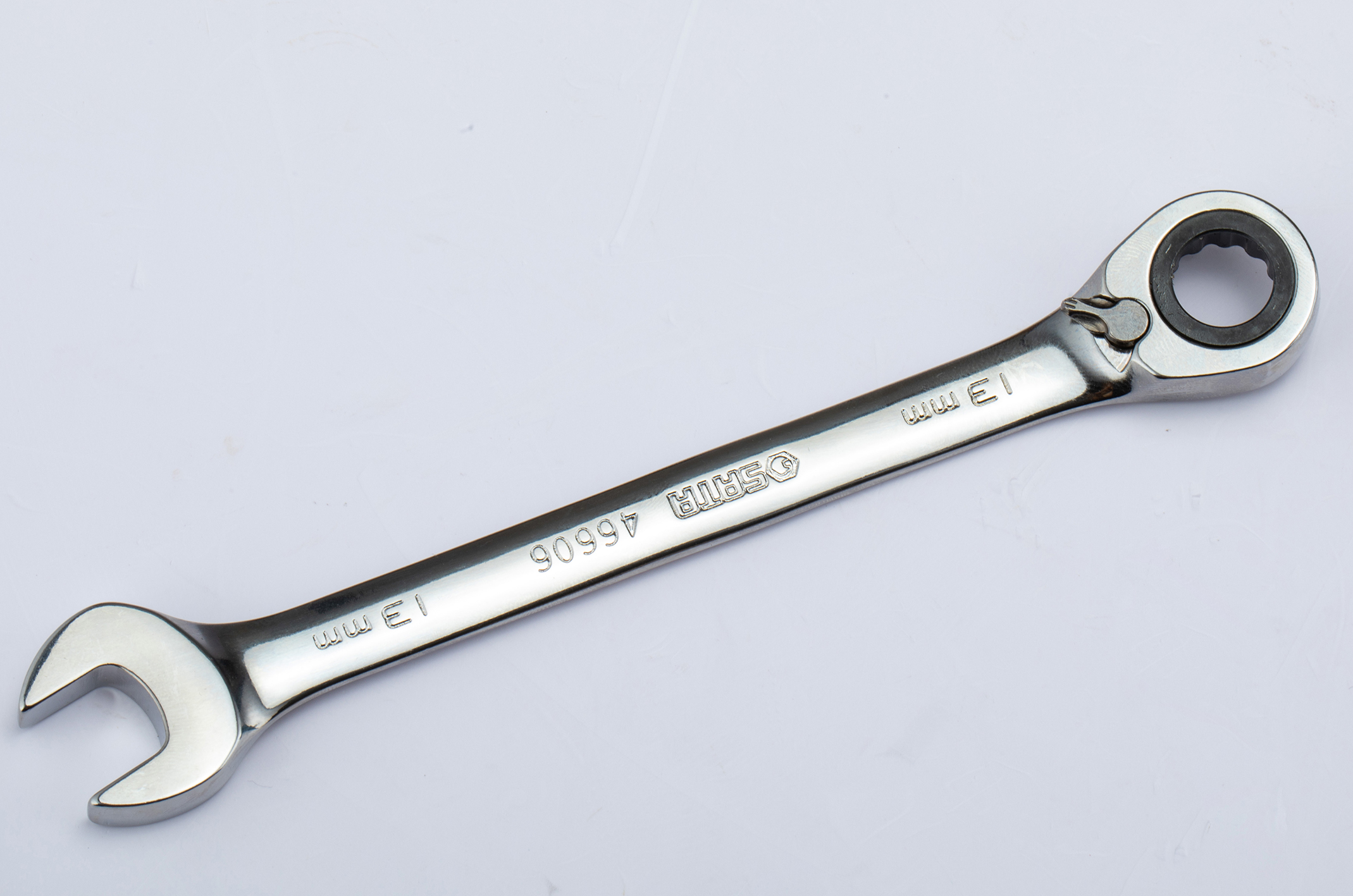 SATA/世达 全抛光双向快扳13MM 46606