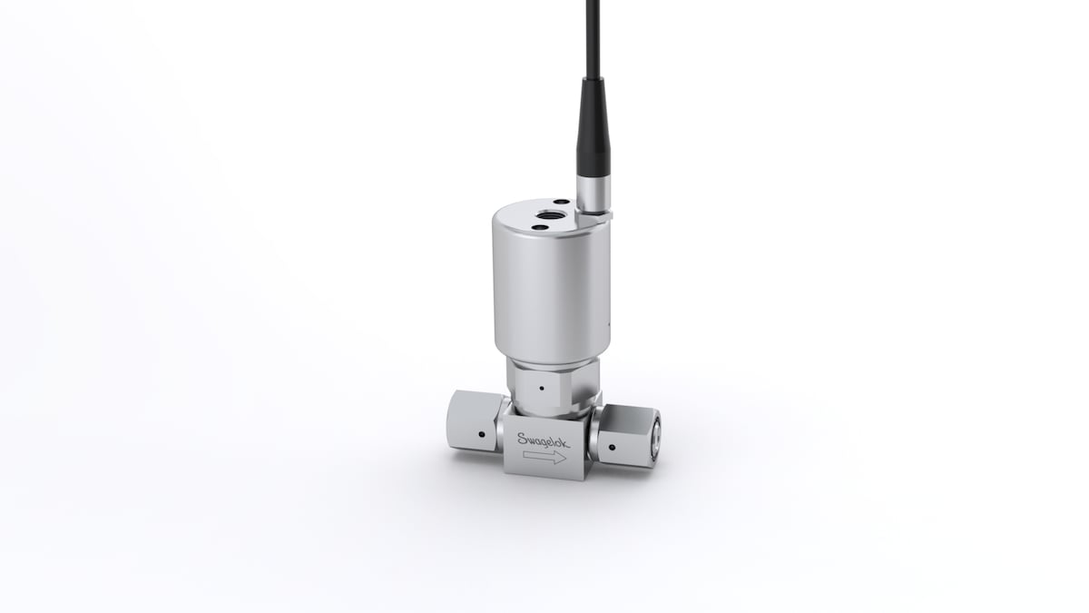 SWAGELOK/世伟洛克 316L VIM-VAR UHP 隔膜密封阀，1/4 in. 内螺纹 VCR 接头，SC-01 清洁，NC 执行机构，指示器开关 6LVV-DPFR4-P-CM