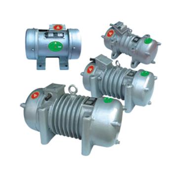 安振 平板式振动器，电机容量3kw，380V，振幅1.8mm，激振力15000N ZW20