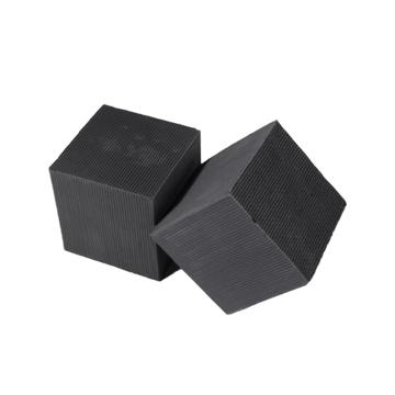 Raxwell 耐水型蜂窝活性炭，碘值600mg/g，100*100*100mm，孔径1.5mm，18块/箱 RMMC0019
