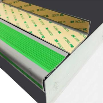 Raxwell 楼梯防滑条绿色，60mmx25mm，长1.2m，背面自带超强双面胶 RSSA0028