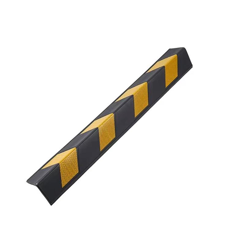 月桐 EVA反光直角护角黑黄色 800×100×100mm 厚6mm 带背胶 YT-XCCG0992