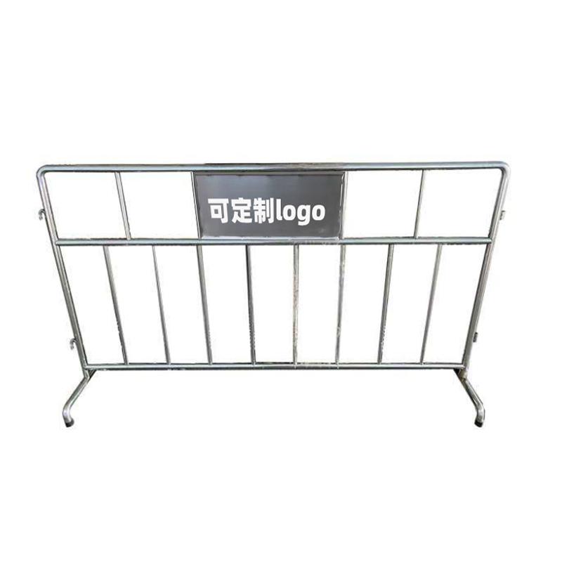 月桐 201不锈钢铁马护栏可定制logo 双横杆 银色 长2m×高1.2m 宽40cm 外管径32mm 内管径19mm YT-XCATMC8