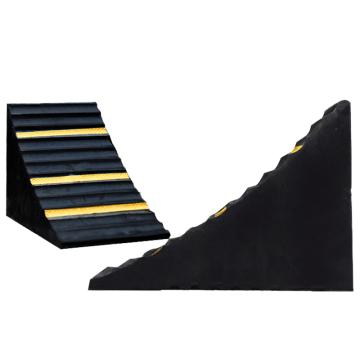 安赛瑞 橡胶大号实心止退器，SUV，小型中型货车挡车器，25x25x18cm 1G00479
