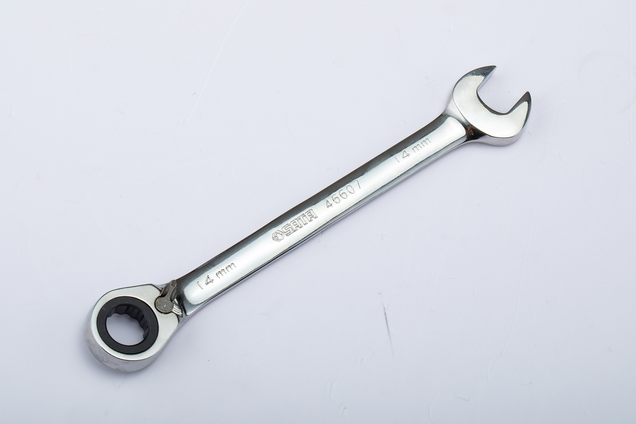 SATA/世达 全抛光双向快扳14MM 46607